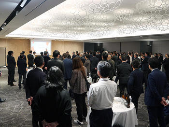 ohtsuka_osaka_podevent_tn.jpg ohtsuka_osaka_podevent_tn.jpg