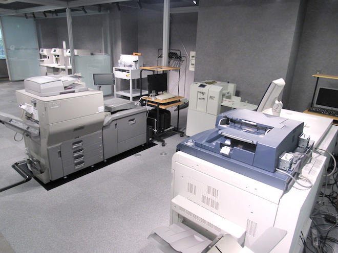 デジタル印刷機2機種を設置