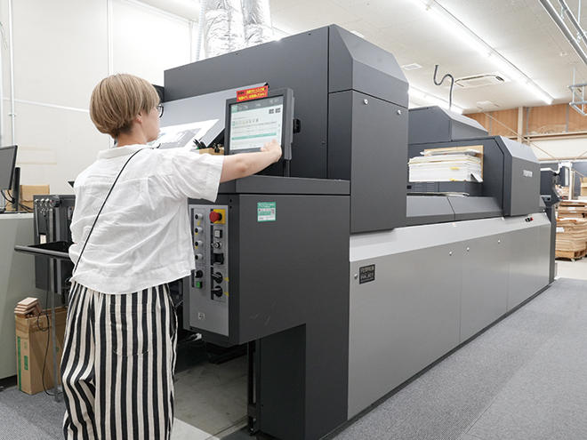 彩匠堂、「菊四裁POD」からの脱却［Jet Press 750S導入事例